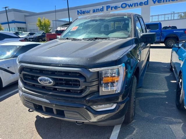 Used 2022 Black Ford XLT image 1