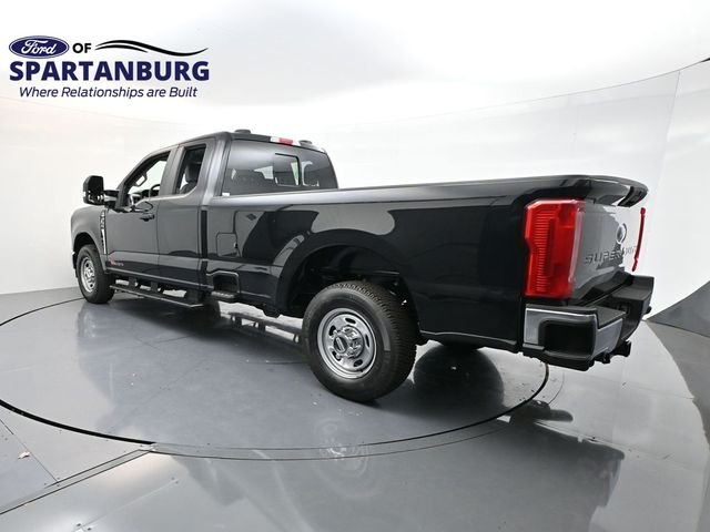 Used 2026 Black Ford XL image 5