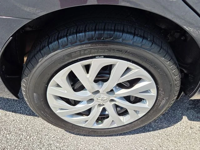 Used 2019 Gray Toyota LE image 11