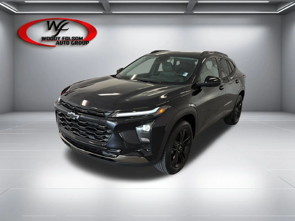 New 2026 Mosaic Black Metallic Chevrolet ACTIV image 3