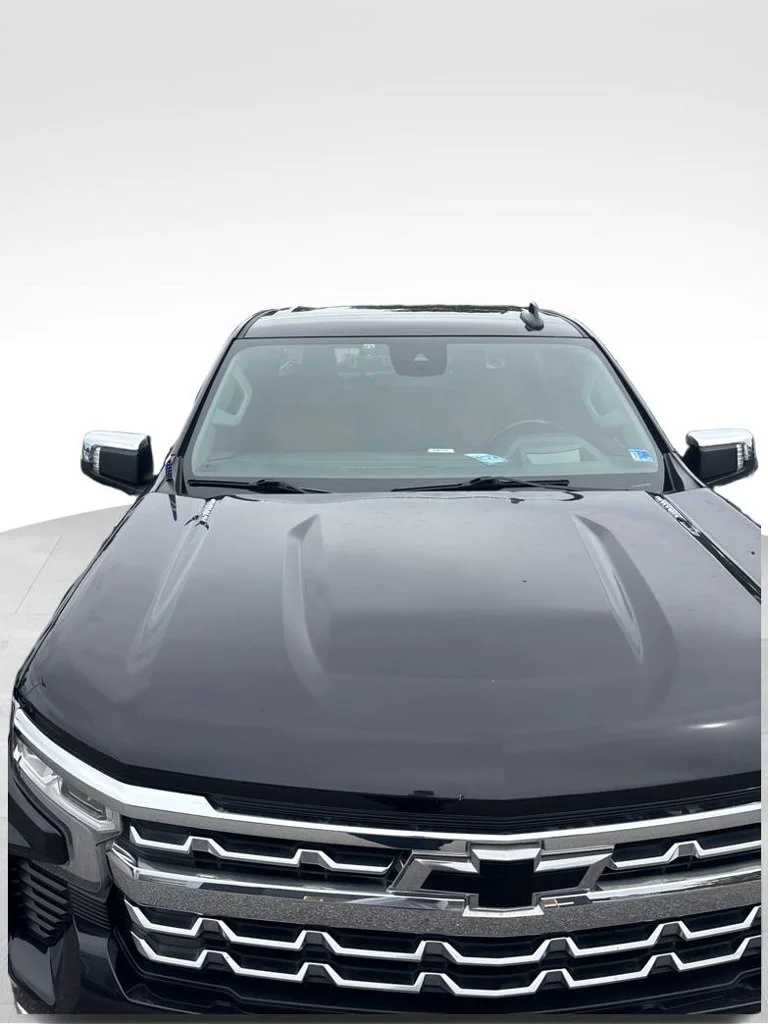 Used 2024 Gray Chevrolet LTZ image 8