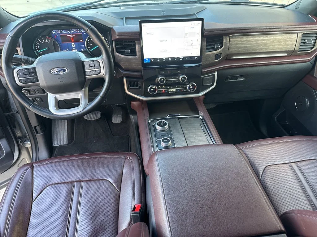 Used 2023 Silver Ford Limited image 22