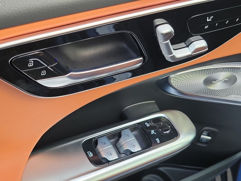 New 2026 Twilight Blue Metallic Mercedes-Benz C 300 image 16