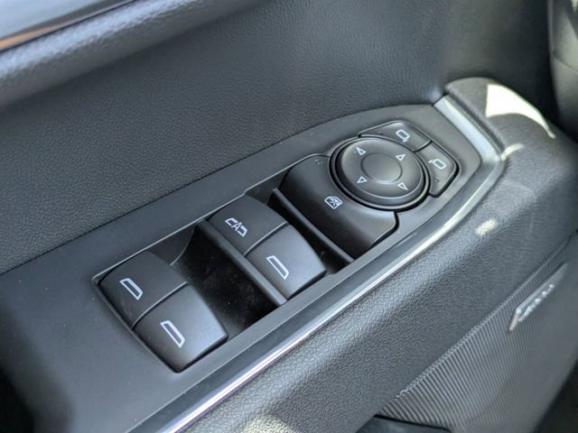 New 2026 Sterling Metallic GMC Elevation image 28