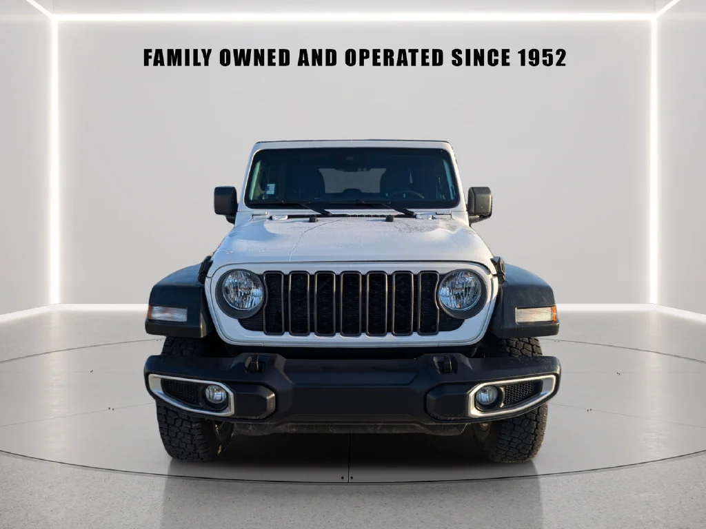 Used 2025 White Jeep Sport S image 6