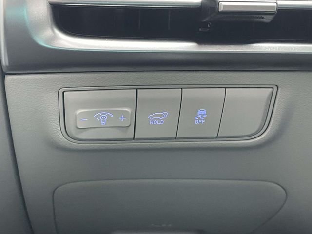 Used 2026 Green Hyundai SEL Premium image 30
