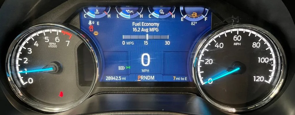 Used 2023 Black Ford XLT image 27