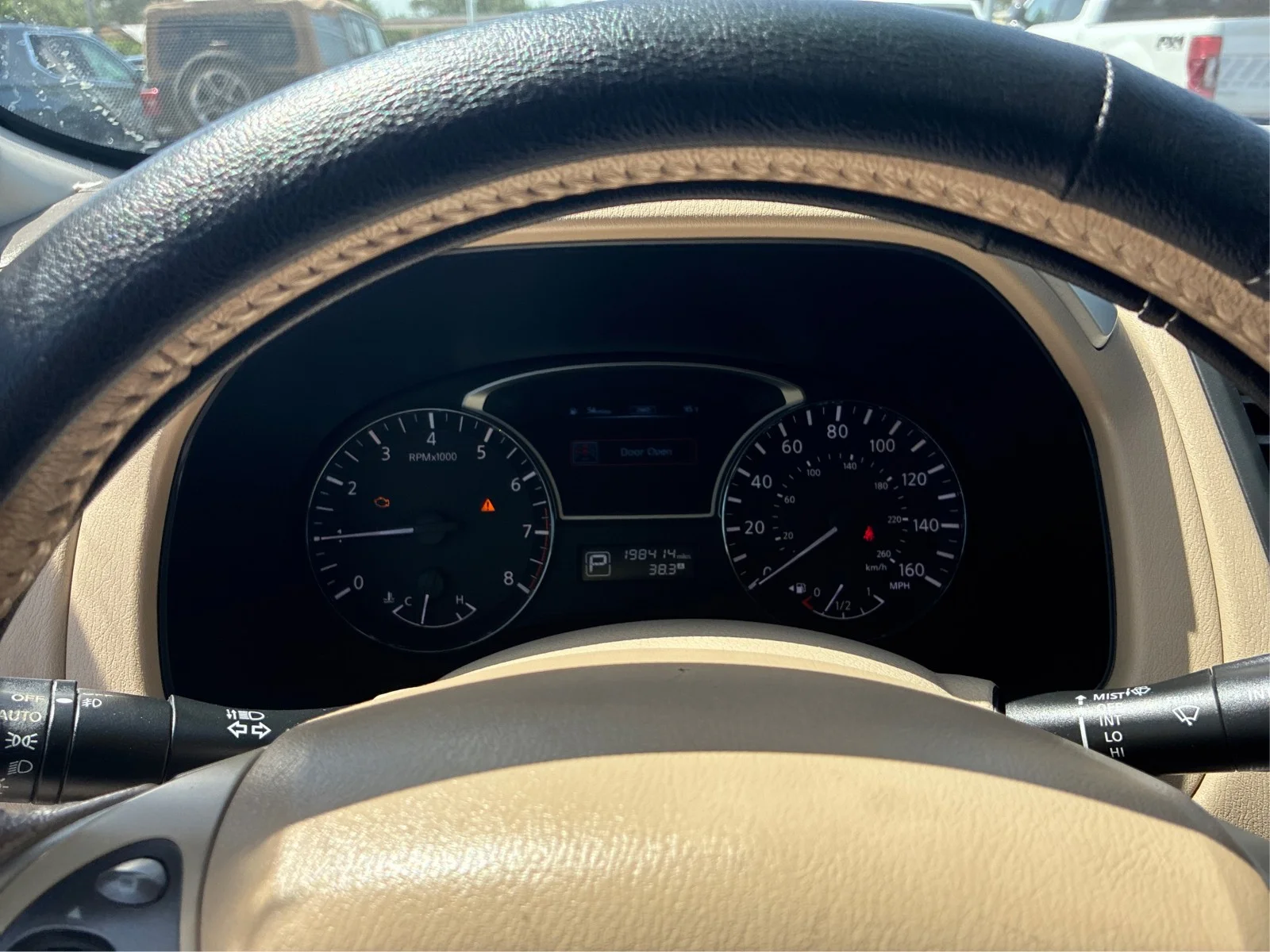 Used 2014 WHITE Nissan SL image 15