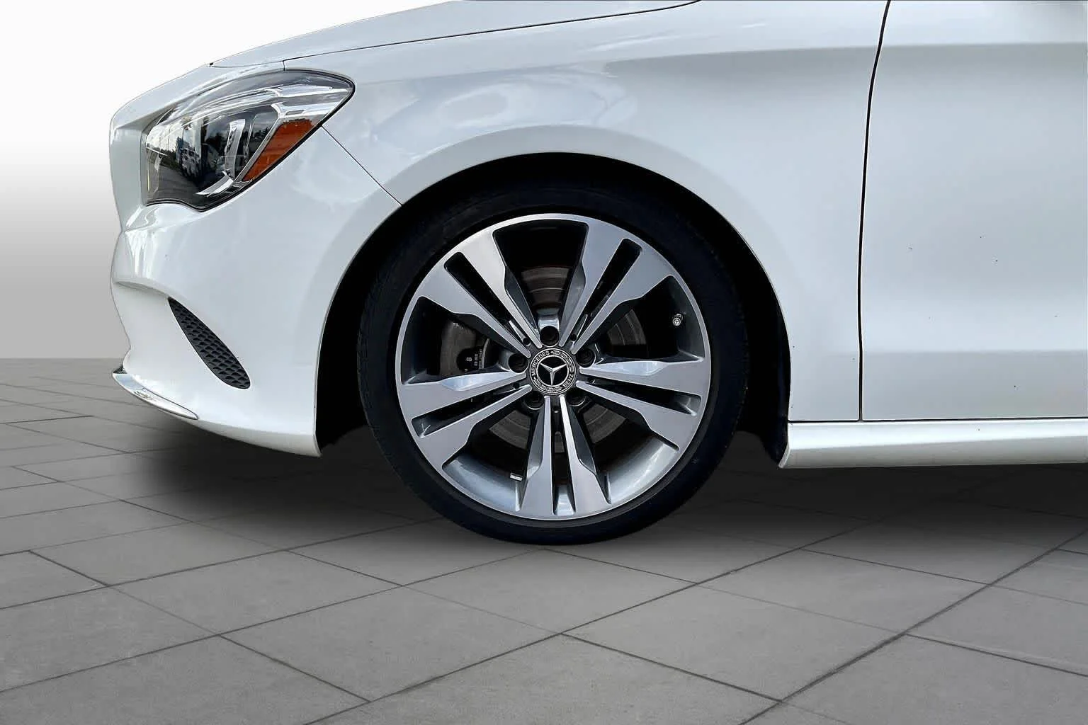 Used 2019 Polar White Mercedes-Benz CLA 250 image 11
