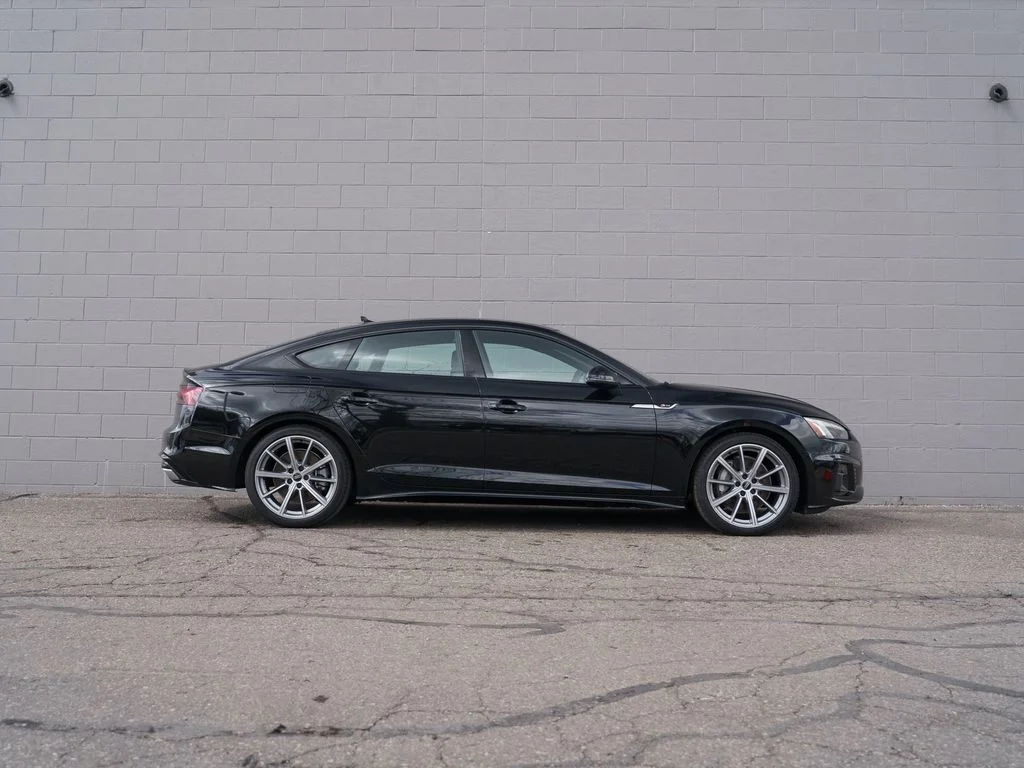 Used 2025 Black Audi 45 S line Premium image 8