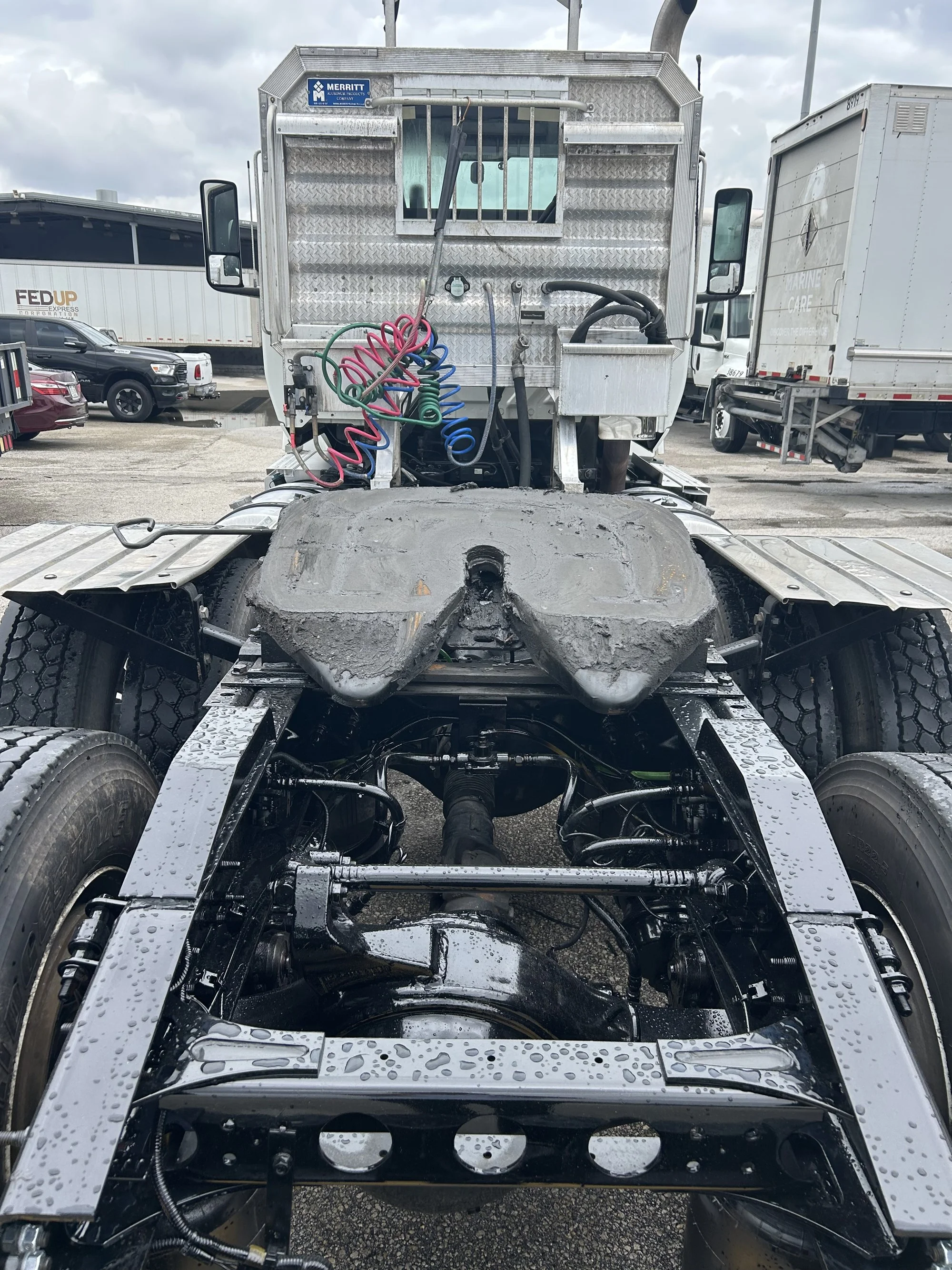 Used 2019  INTERNATIONAL Day Cab image 12