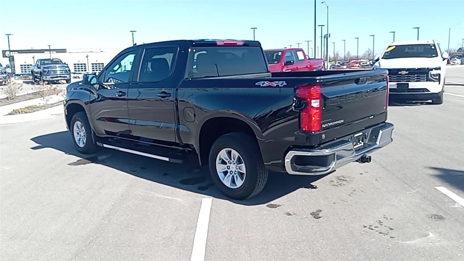 2026 Chevrolet Silverado 1500 LT - Photo 6