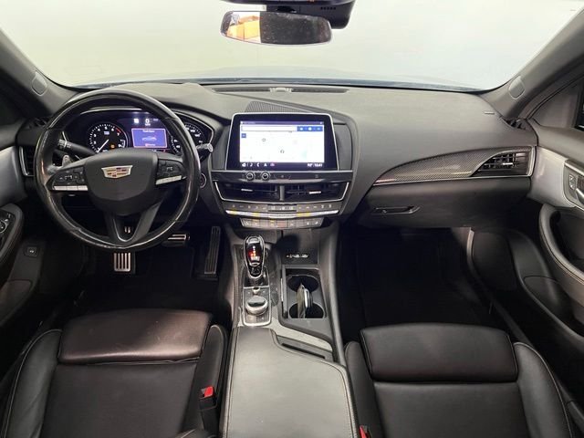 Used 2020  Cadillac Sport image 34