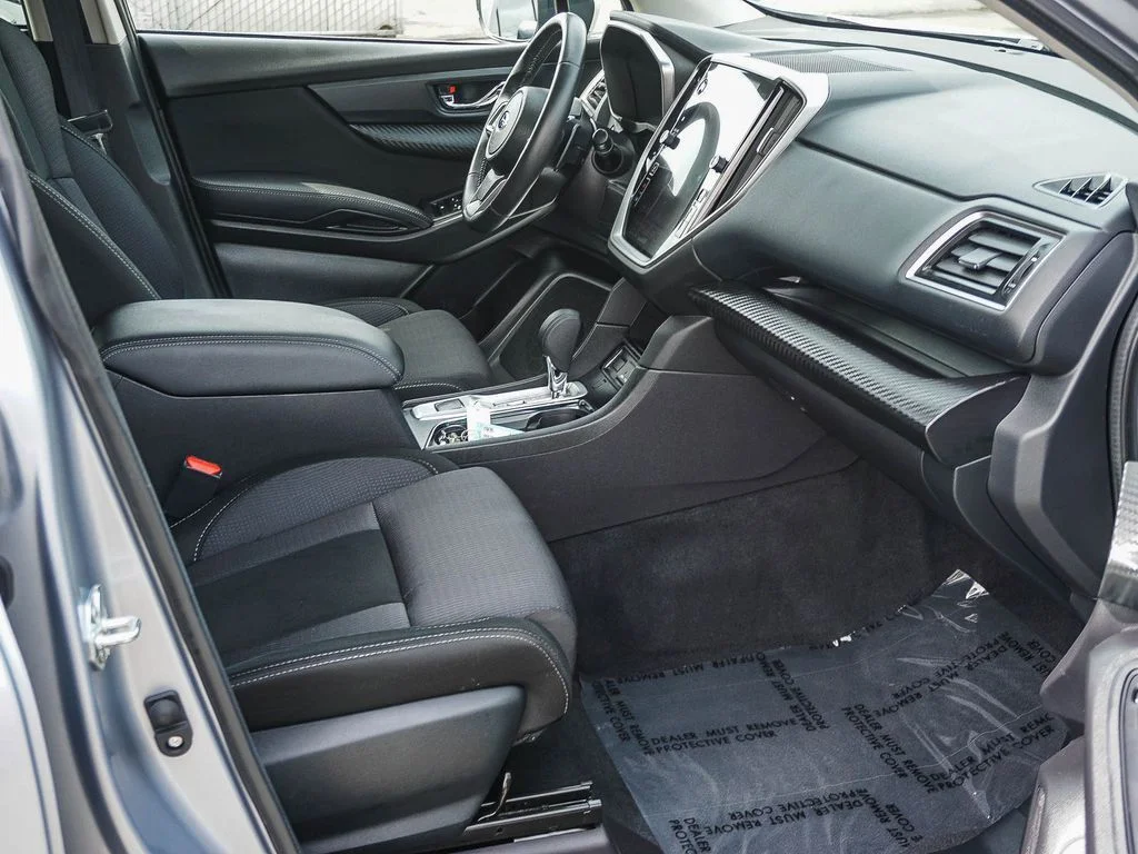 Used 2025 Silver Subaru Premium image 12