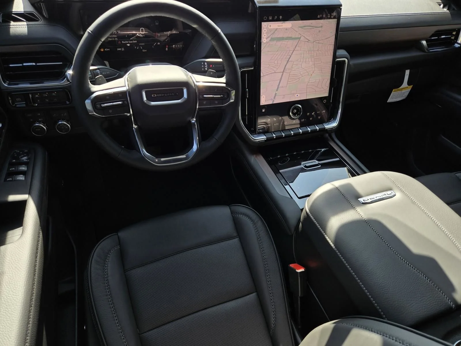 2026 GMC Yukon XL Denali - Photo 8
