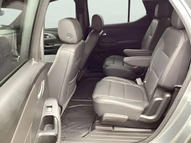 Used 2023 Gray Chevrolet LT Leather image 18