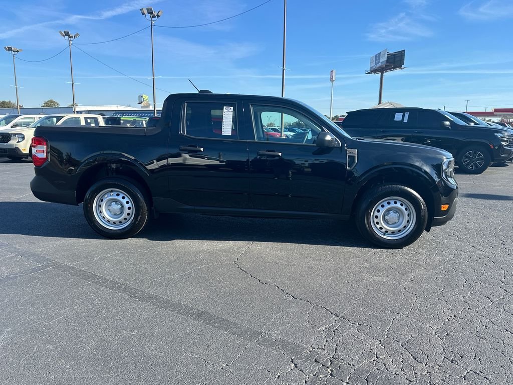 New 2025 Shadow Black Ford XL image 2