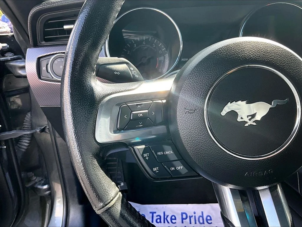 Used 2016 Gray Ford GT image 18
