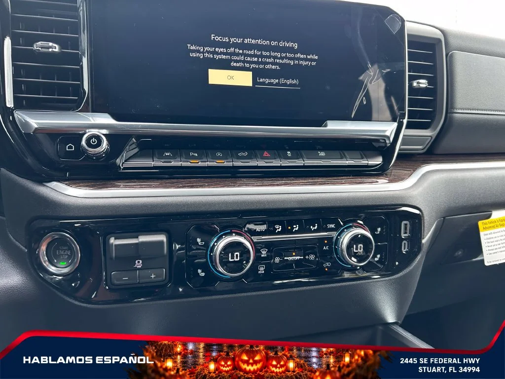 New 2026 Sterling Metallic GMC Elevation image 29