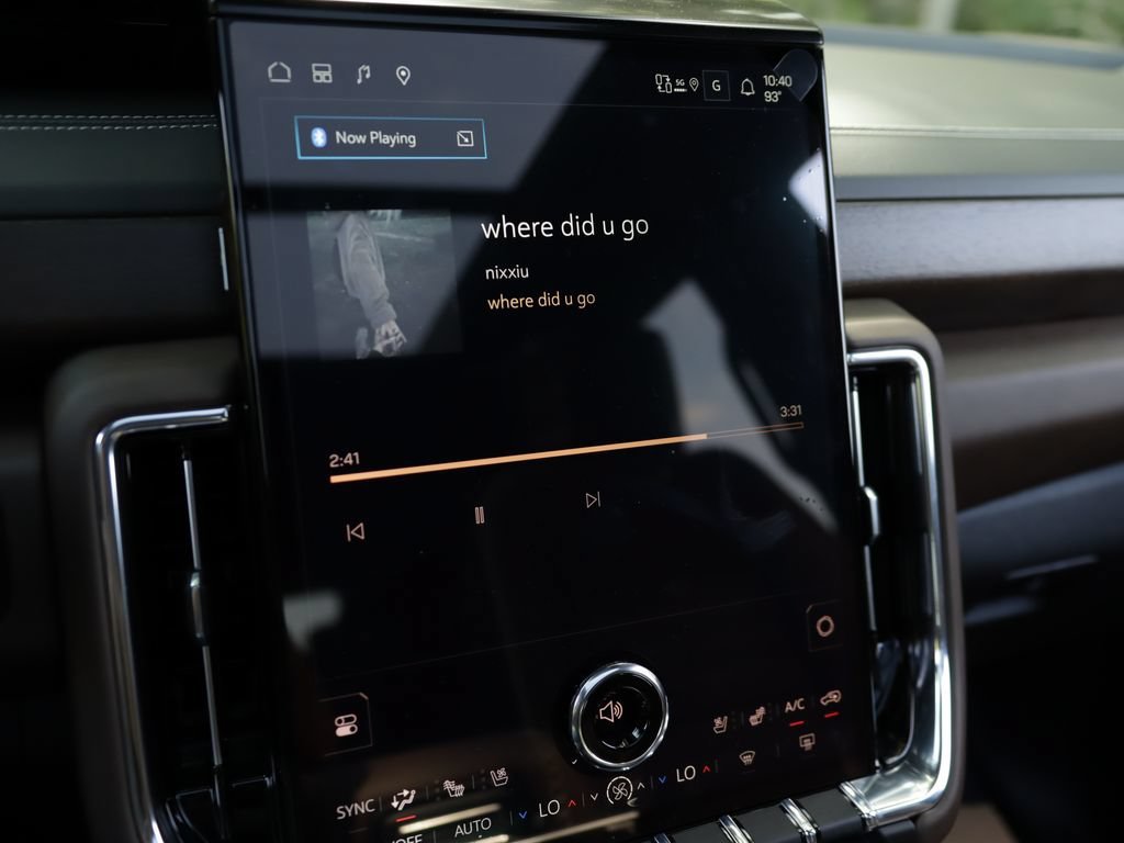 New 2026 Onyx Black GMC Denali Ultimate image 15