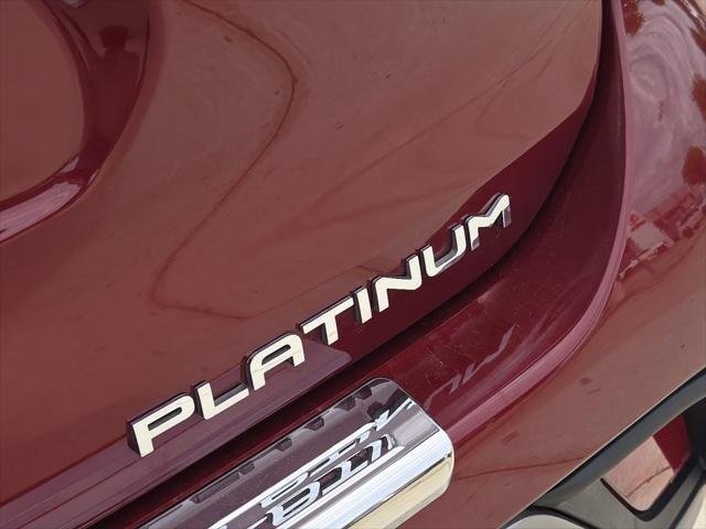 Certified Used 2025 RUBY FLARE PEARL Toyota  image 12
