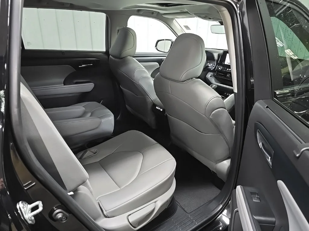 Used 2024 Black Toyota XLE image 18