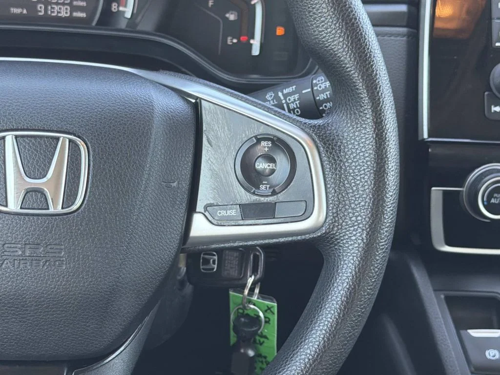 Used 2019 Platinum White Pearl Honda LX image 9