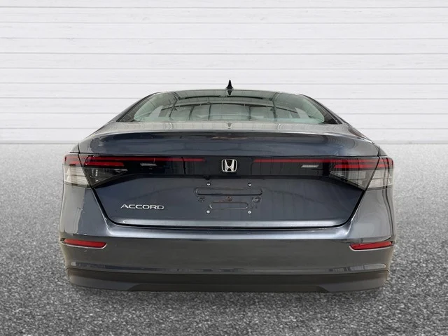 New 2026 Meteorite Gray Metallic Honda SE image 5