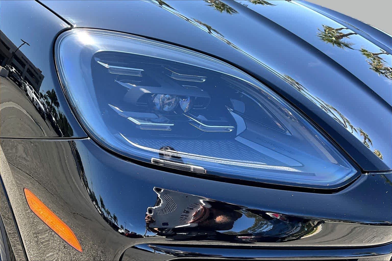 Used 2024  Porsche S image 26