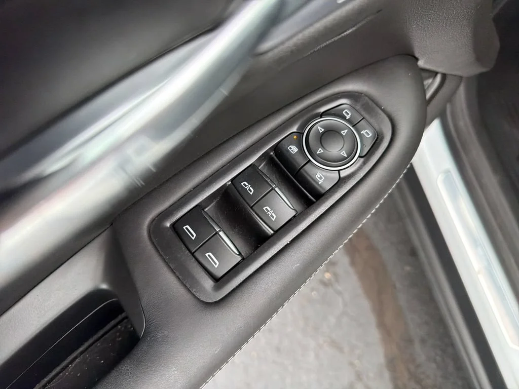 2023 Cadillac XT6 Sport - Photo 16