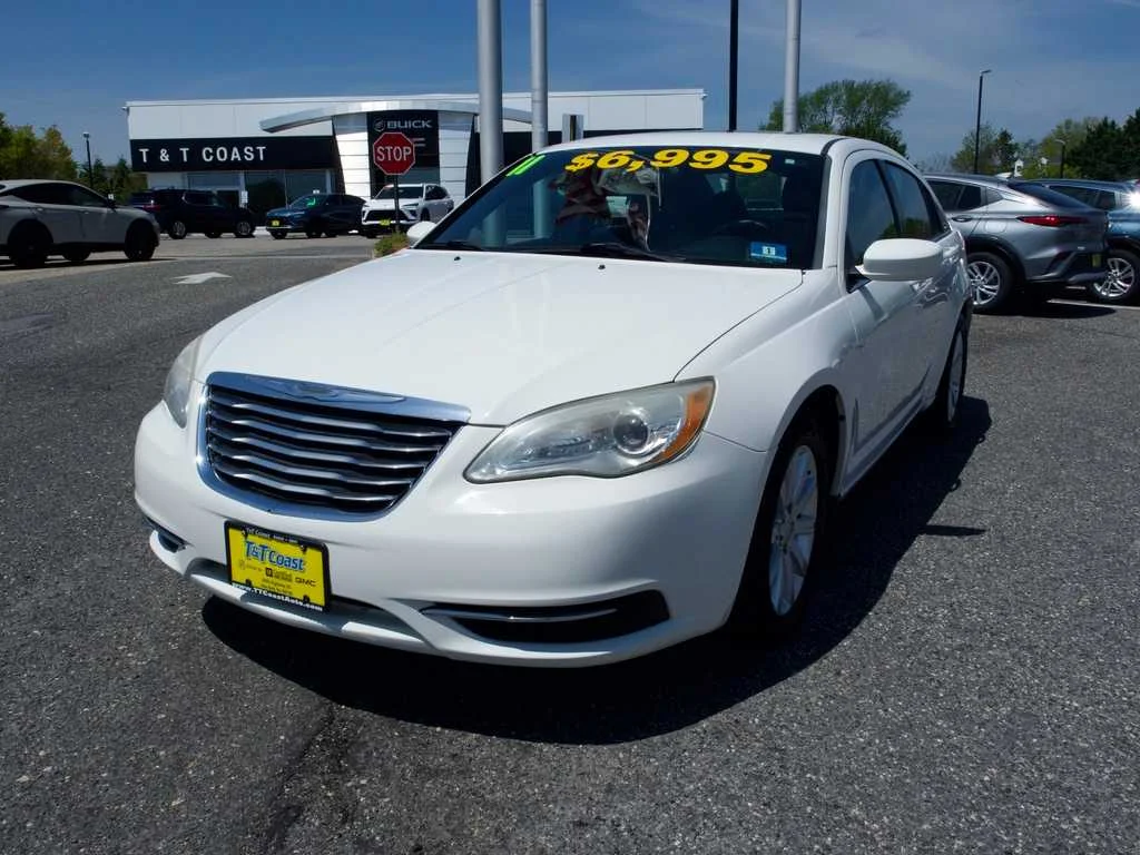 2011 Chrysler 200 Touring