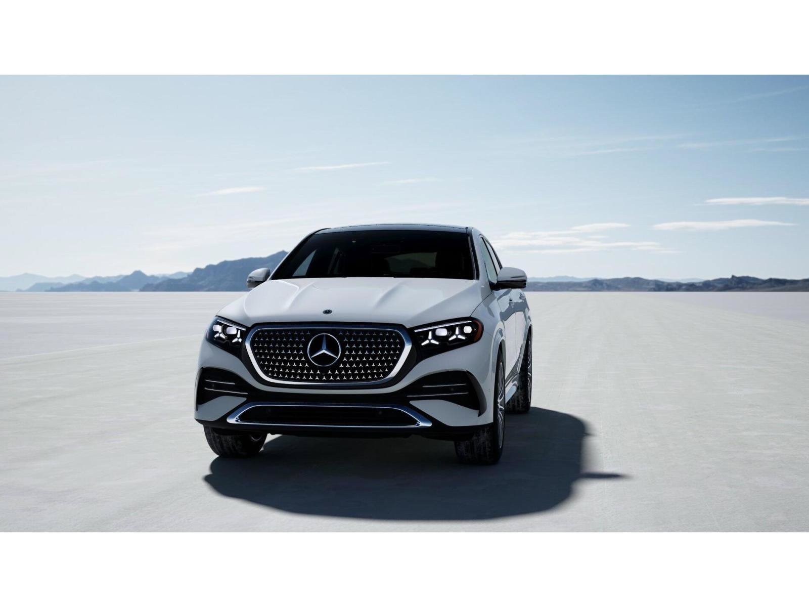 New 2027 MANUFAKTUR Moonlight White Metallic Mercedes-Benz GLE 450 image 55