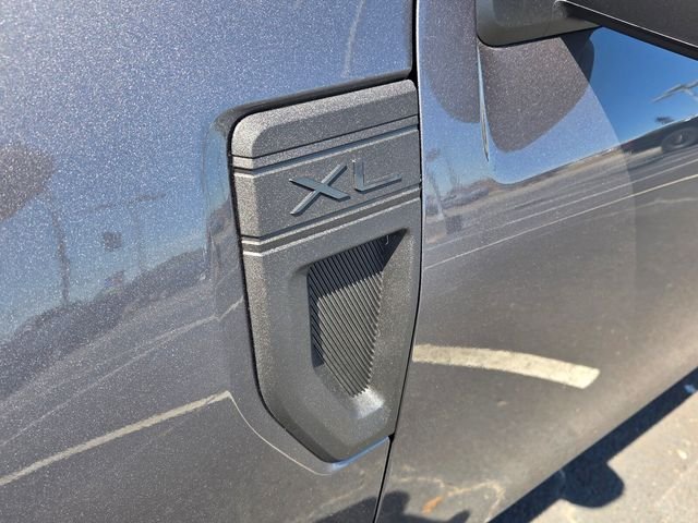 New 2026 Carbonized Gray Metallic Ford XL image 39
