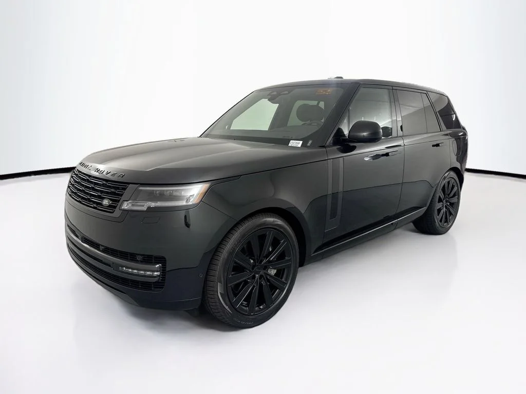 2026 Land Rover Range Rover 3.0 PHEV SE SWB's photo