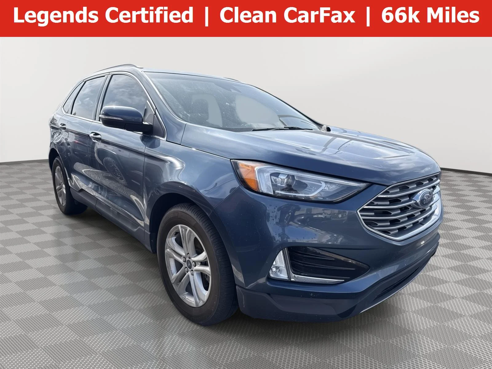 2019 Ford Edge SEL's photo