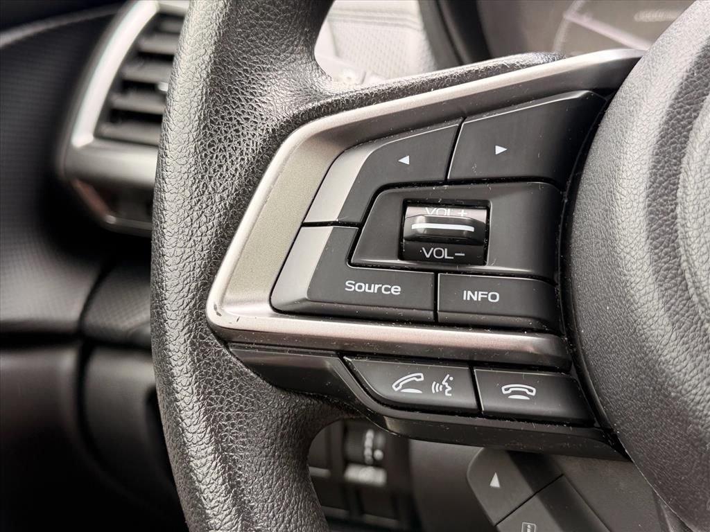 Used 2019 Green Subaru Base image 21