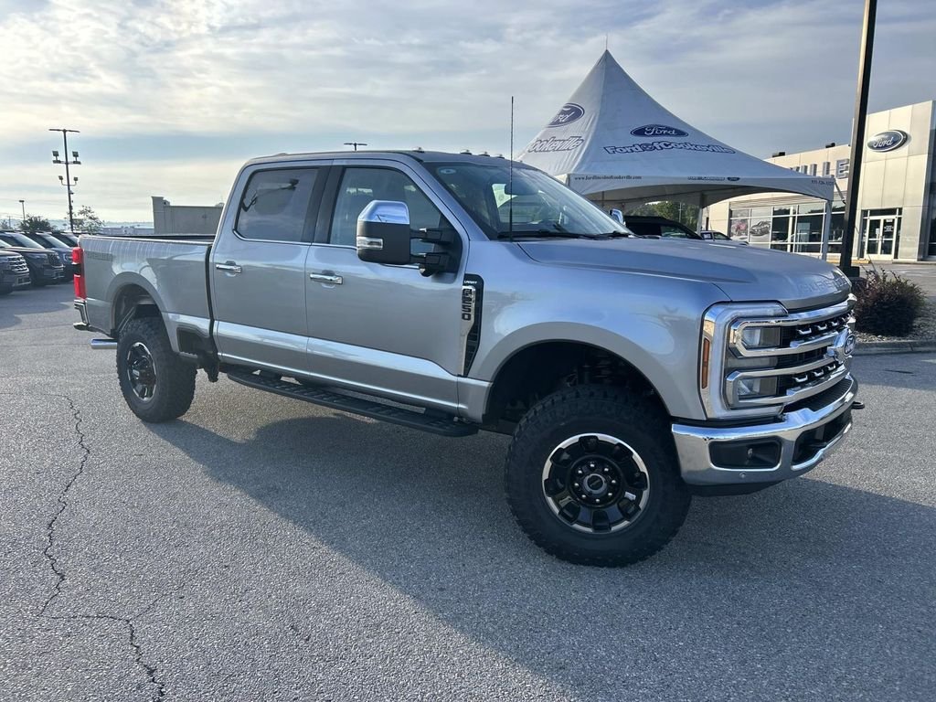 New 2027 Iconic Silver Metallic Ford F-250® Lariat® image 2