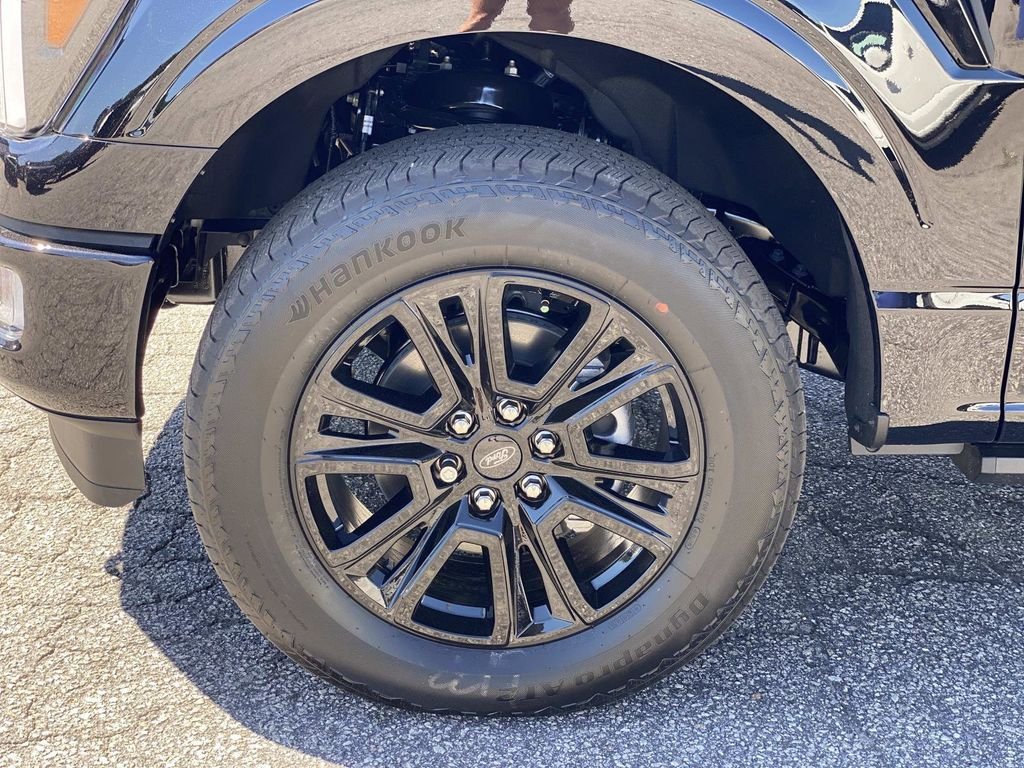 New 2026 Agate Black Metallic Ford Platinum® image 7