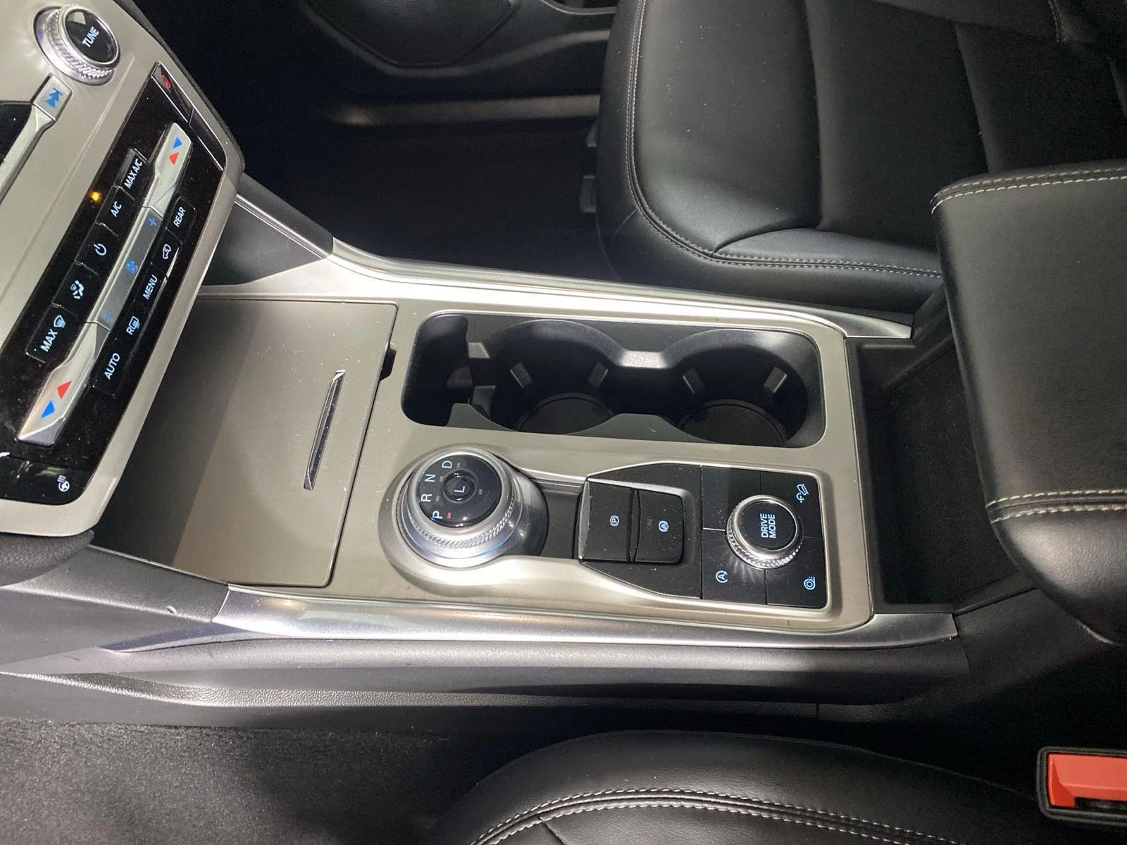 Used 2023 Forged Green Ford XLT image 27
