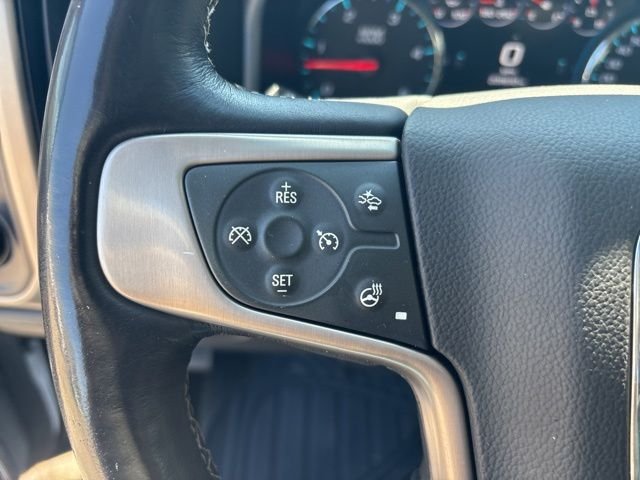 Used 2017 White GMC Denali image 28