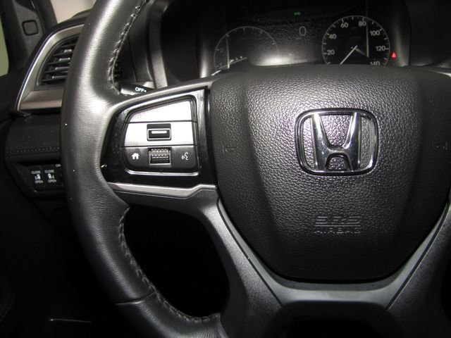 Certified Used 2025 Solar Silver Metallic Honda EX-L image 5