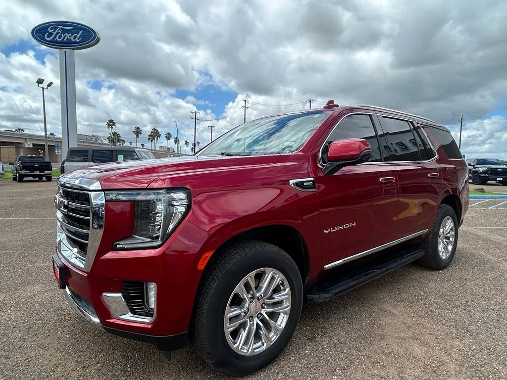 Used 2021 Red GMC SLT image 3