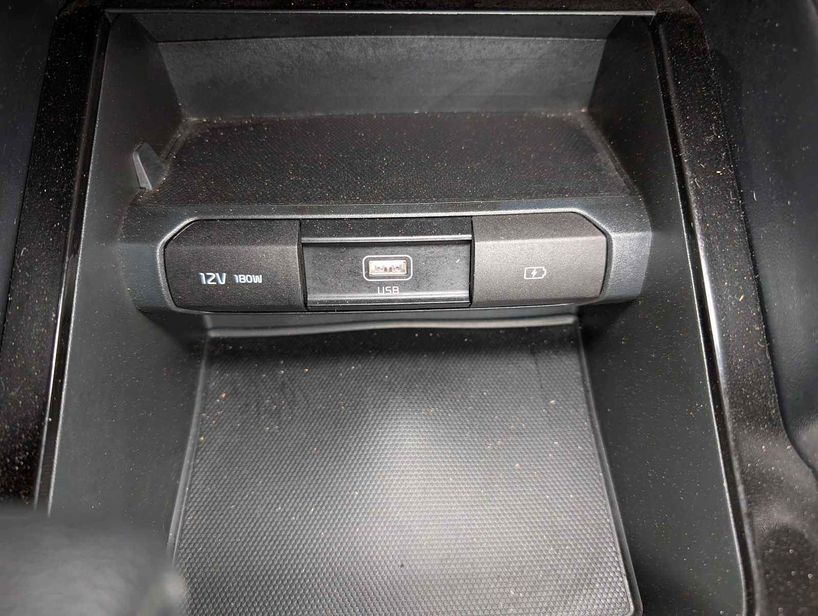 Certified Used 2022 Everlasting Silver Kia LX image 31
