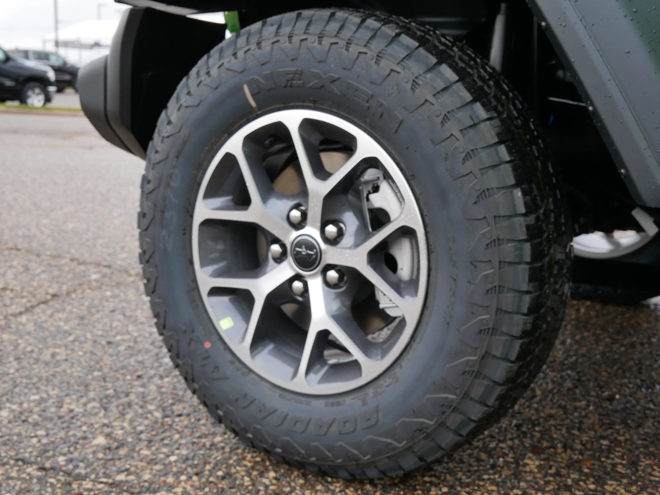 New 2026 Mojito Clear-Coat Exterior Paint Jeep Sport S image 5
