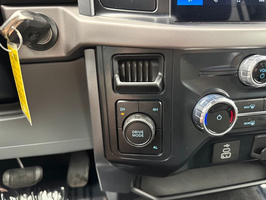 Used 2025 White Ford XLT image 51
