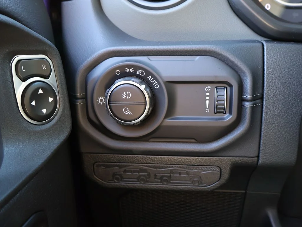 New 2026 Reign Exterior Paint Jeep Mojave image 30