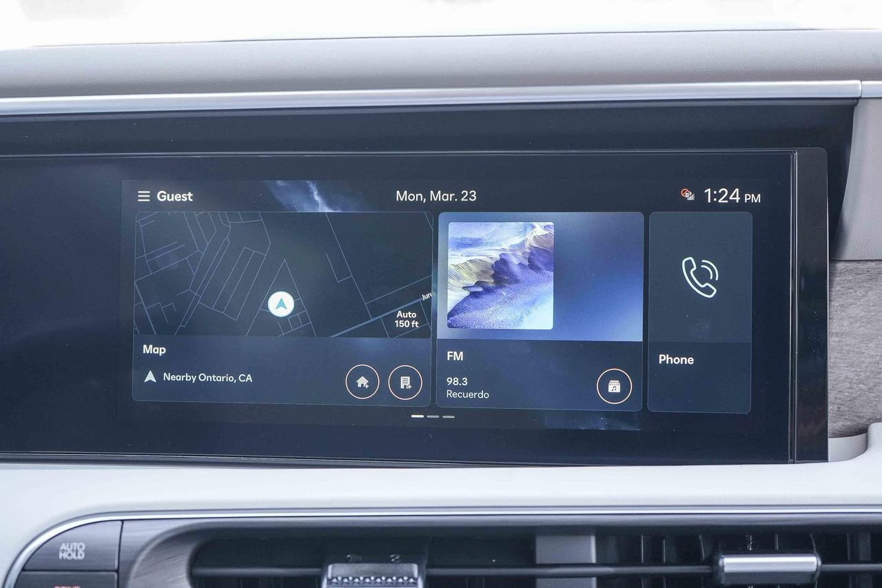 New 2026 Silver Hyundai SEL Premium image 43