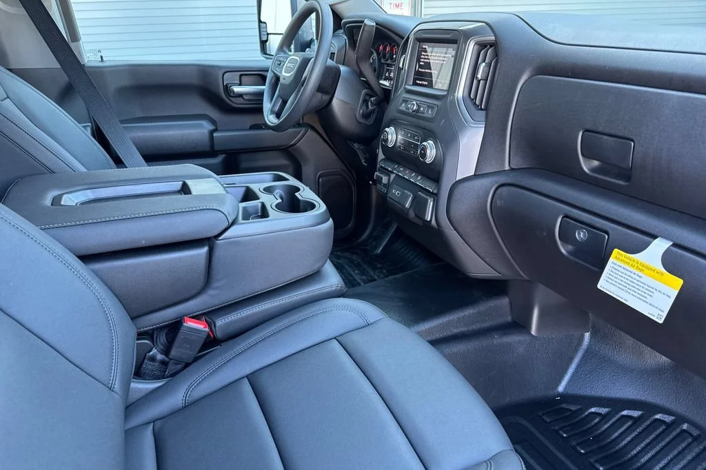 2026 GMC Sierra 2500HD Pro - Photo 12