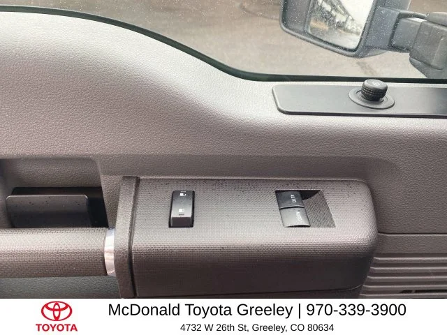 Used 2015 White Ford XL image 13