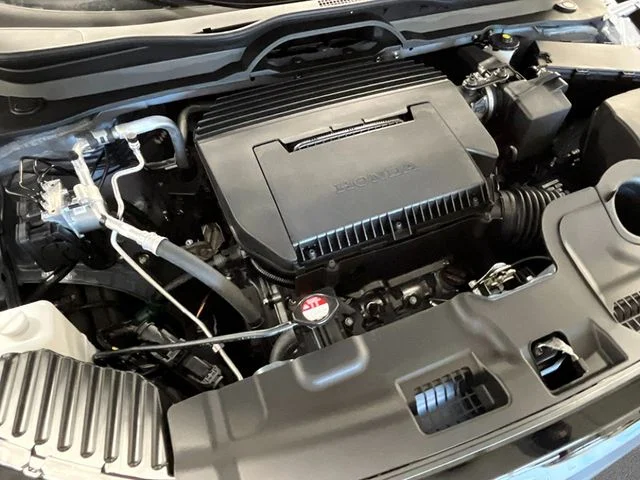 New 2026 Sonic Gray Pearl Honda TrailSport Elite Blackout image 10